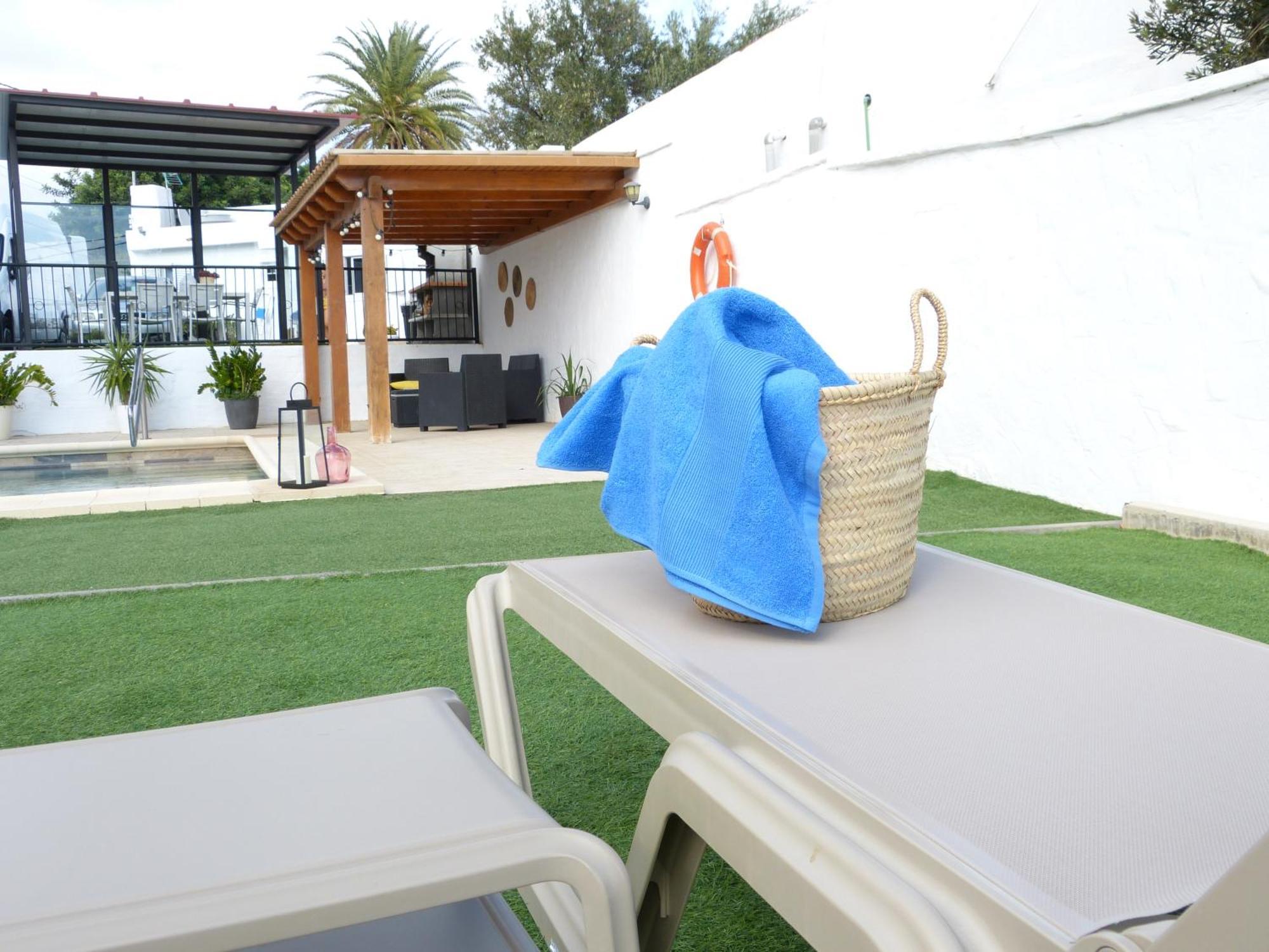 Villa Alto Arena Piscina Privada Climatizada Ingenio Bagian luar foto